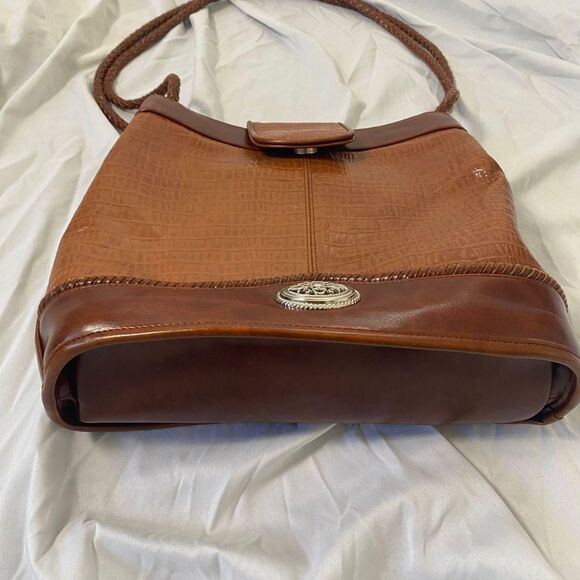 Early 2000's Brown Tan Faux Leather Braided Bucket Shoulder Bag Silver Details - Picture 4 of 8